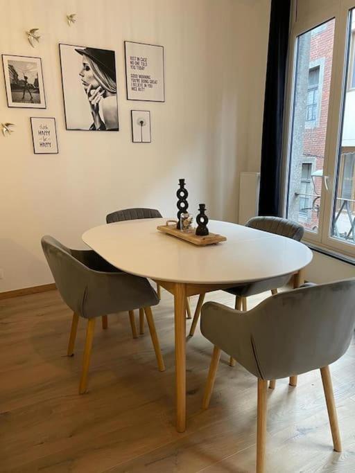 Suite 26-Appartement Au Coeur De Namur Exteriör bild